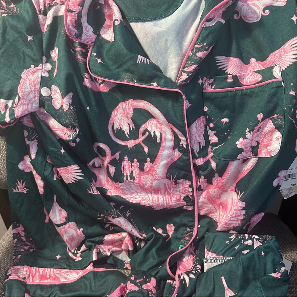 1X - Katie Kime x Wicked Green and Pink Graphic Pajama Set - NWT - Picture 2 of 6